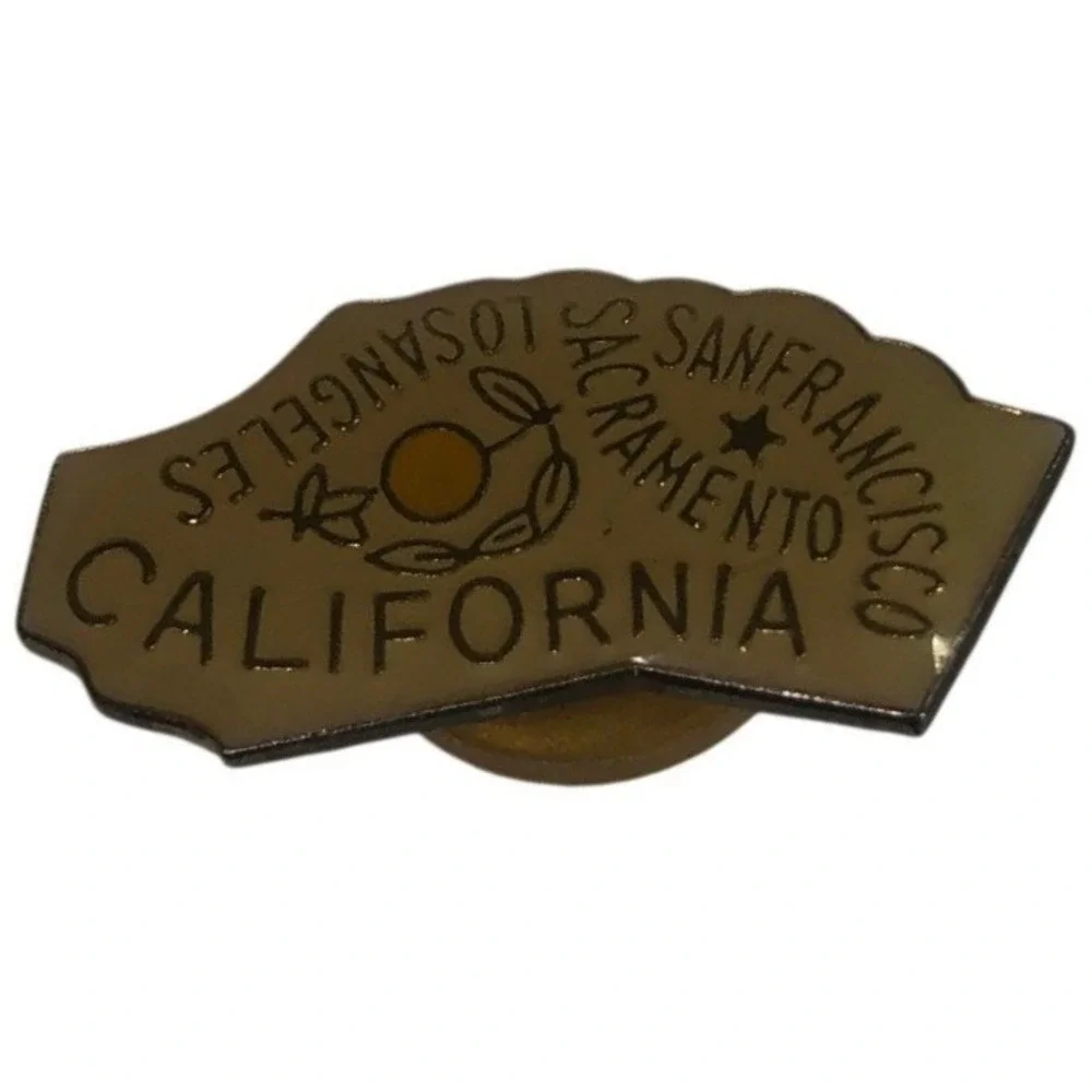 Vintage California State Souvenir Enamel Pin Gold Tone San Francisco Sacramento